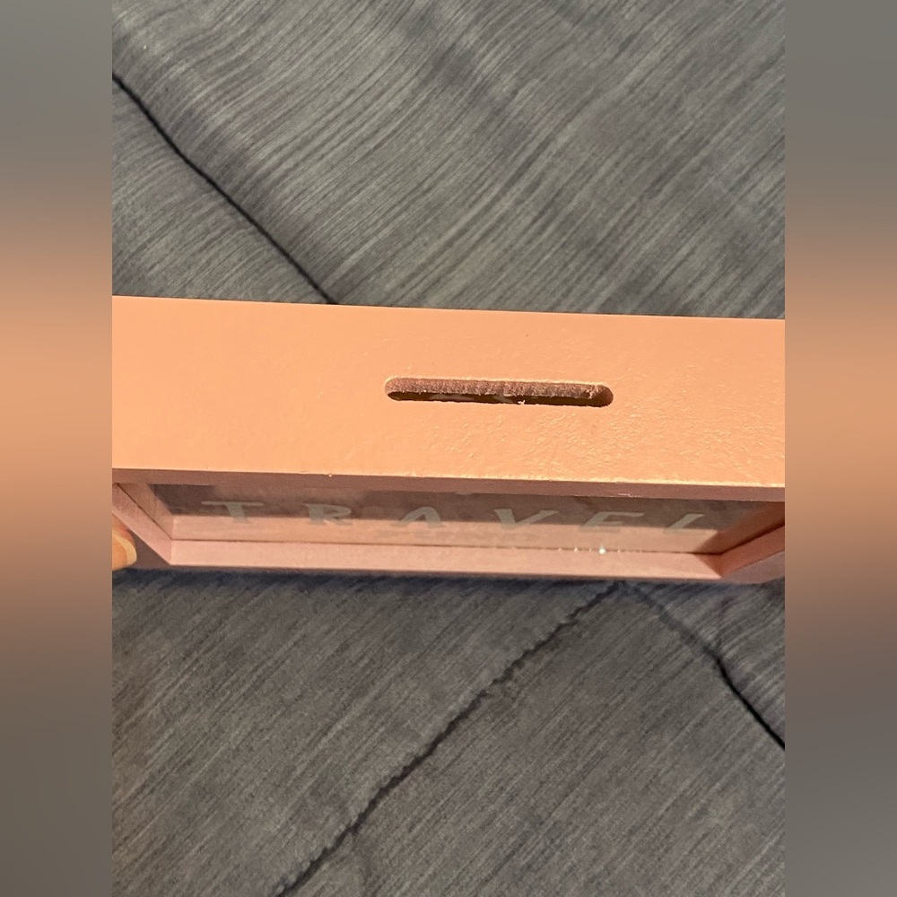 Pink and Gold Decorative Travel Fund Box NWT - Picture 2 of 5